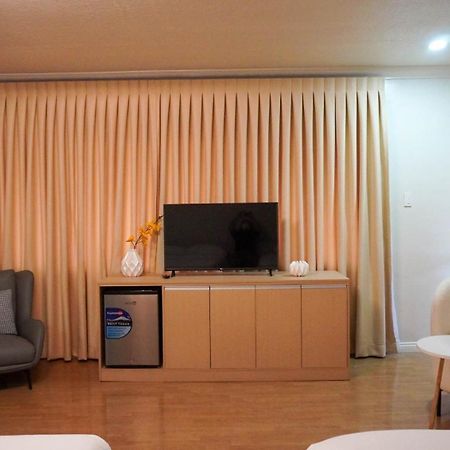 Honey Suite Room Inside Bee Cafe Cebu At Ayala Area Luaran gambar