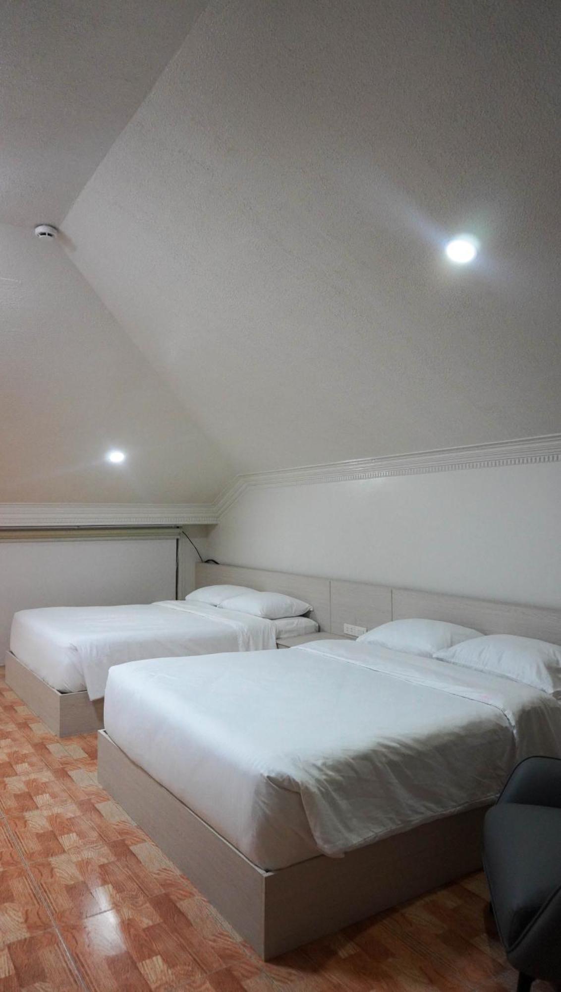 Honey Suite Room Inside Bee Cafe Cebu At Ayala Area Luaran gambar