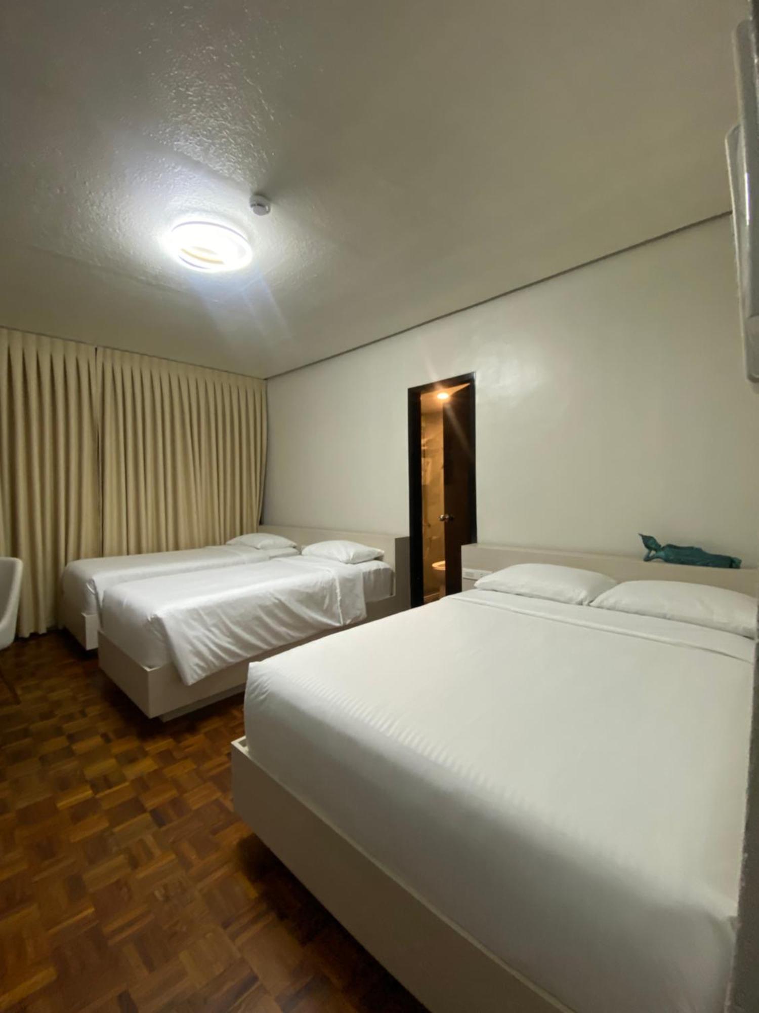Honey Suite Room Inside Bee Cafe Cebu At Ayala Area Luaran gambar